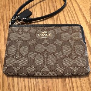 Signature Jacquard Coach Small Wristlet